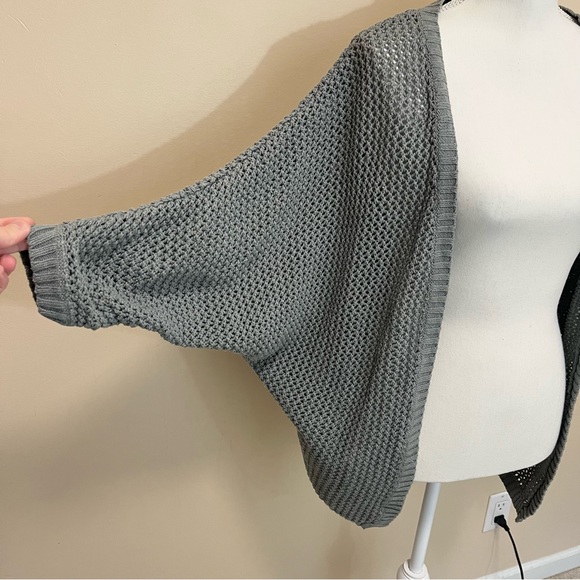 Kimchi Blue Loose Knit Open Cardigan - Drop Shoulder Grey - Picture 4 of 13